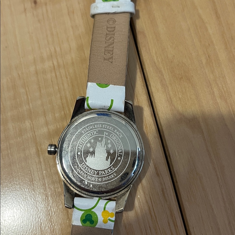 Disney Watch - Picture 10 of 11